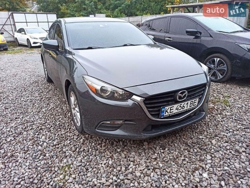 Mazda 3 2018
