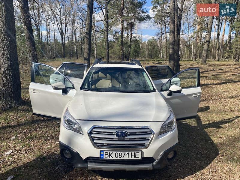 Subaru Outback 2015