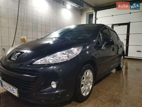 Peugeot 207 2010