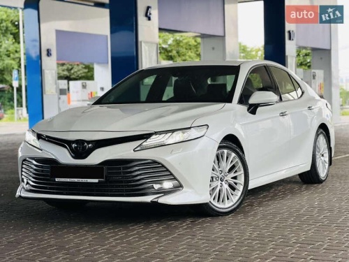 Toyota Camry 2018