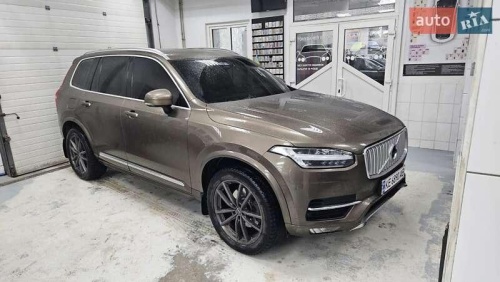 Volvo XC90 2016
