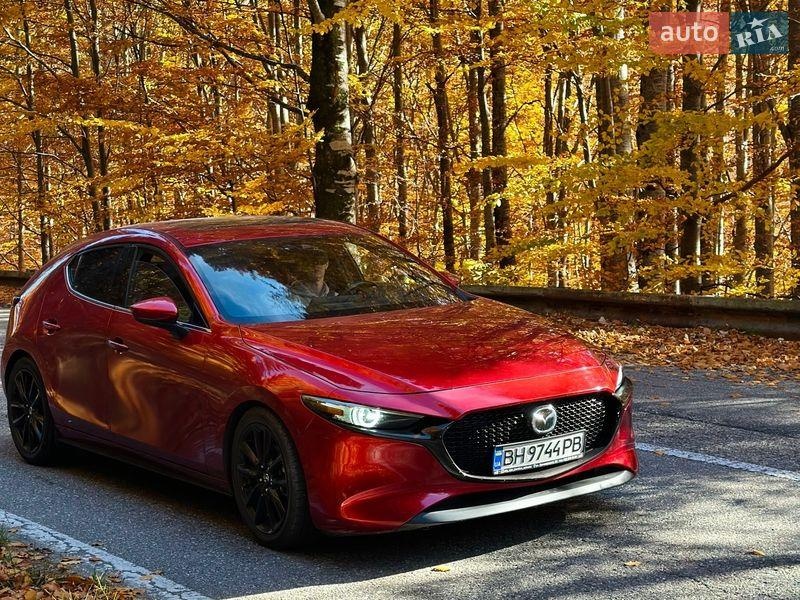 Mazda 3 2019
