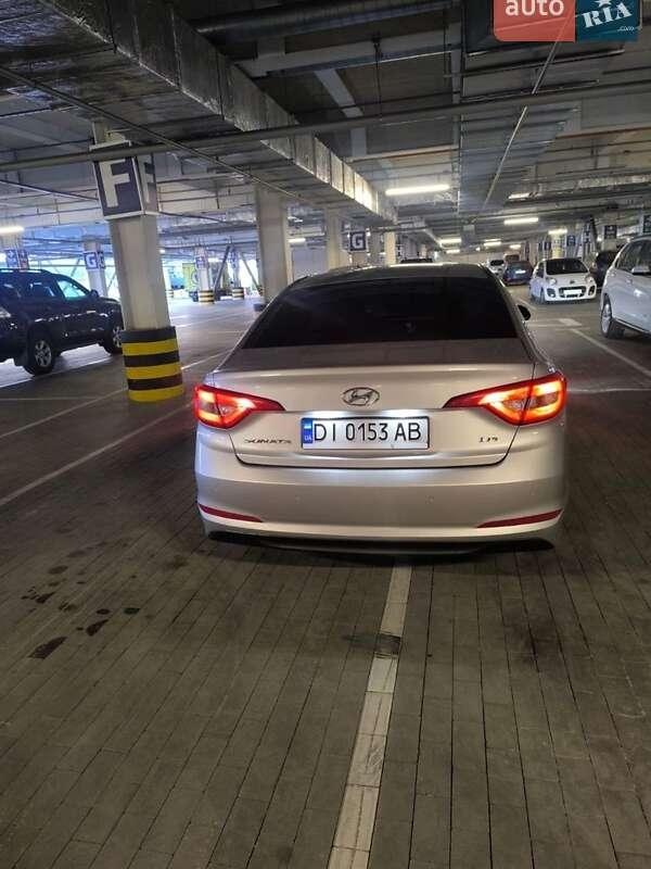 Hyundai Sonata 2015