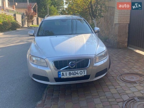 Volvo V70 2011