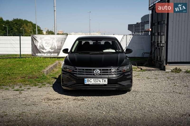 Volkswagen Jetta 2019