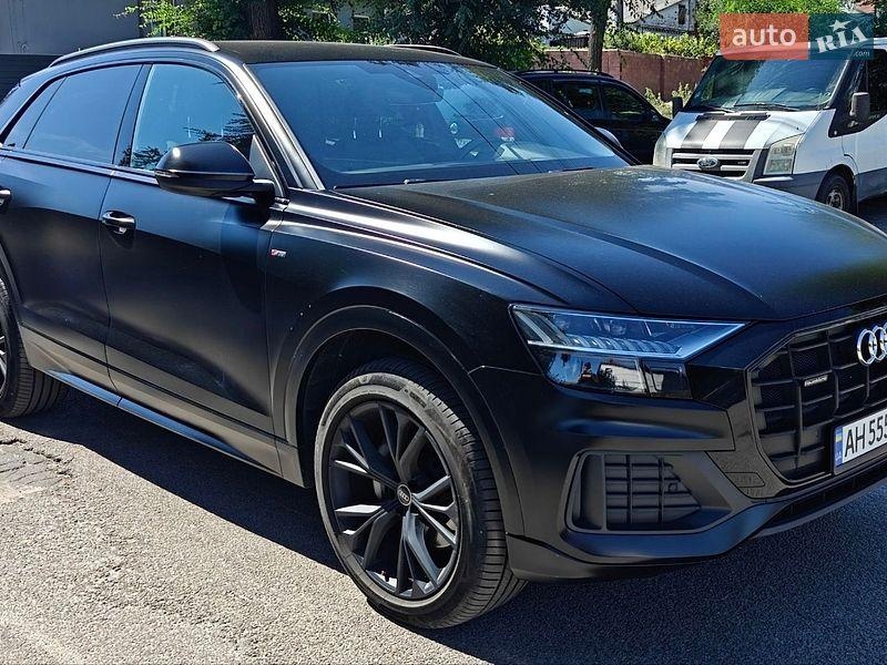 Audi Q8 2020