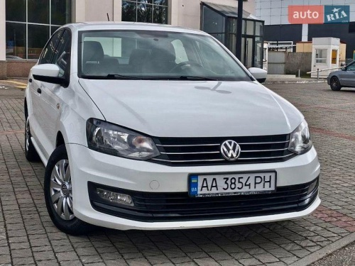 Volkswagen Polo 2016