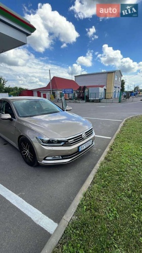 Volkswagen Passat 2016