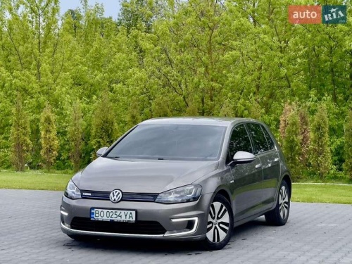 Volkswagen e-Golf 2014