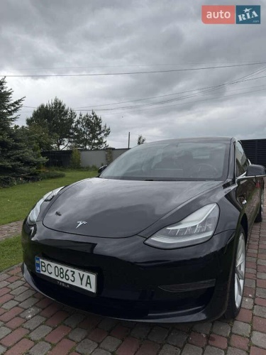 Tesla Model 3 2018