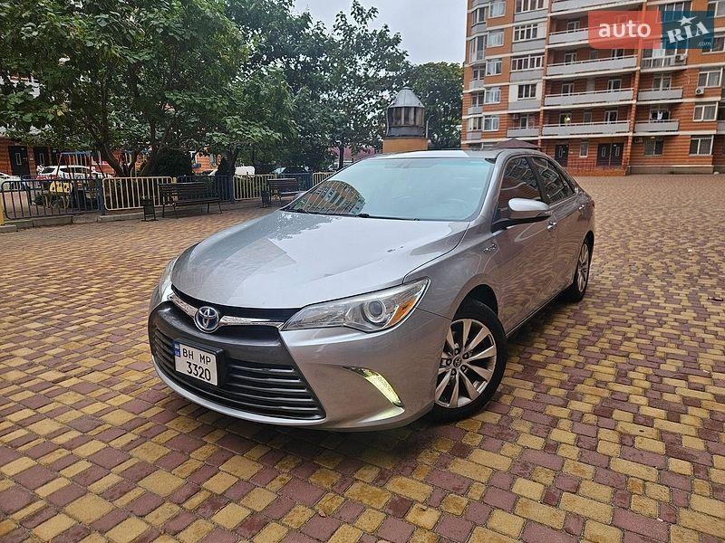 Toyota Camry 2015