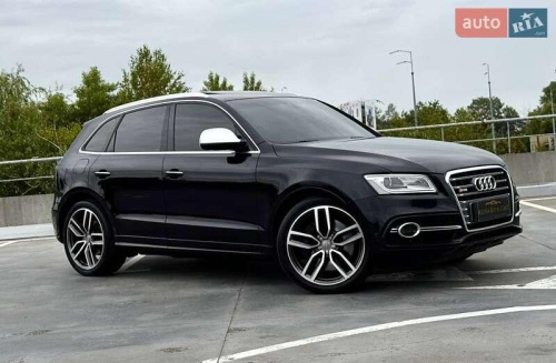 Audi SQ5 2015