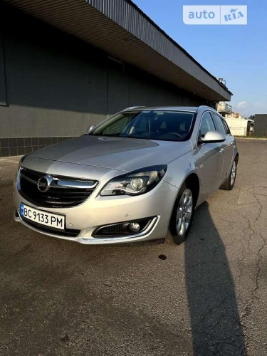 Opel Insignia 2015