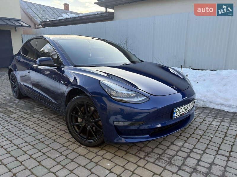 Tesla Model 3 2018
