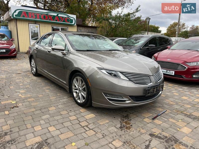 Lincoln MKZ 2015