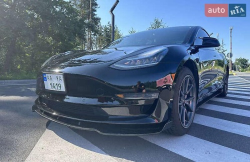 Tesla Model 3 2018