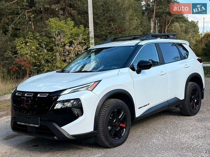 Nissan Rogue 2024