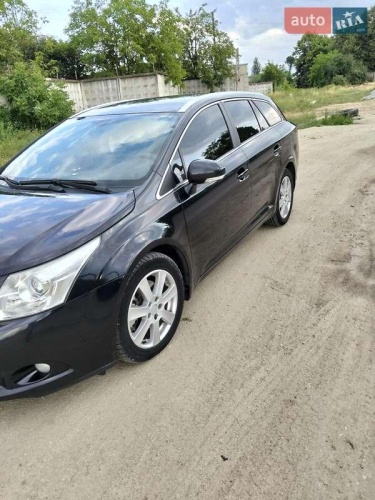 Toyota Avensis 2009