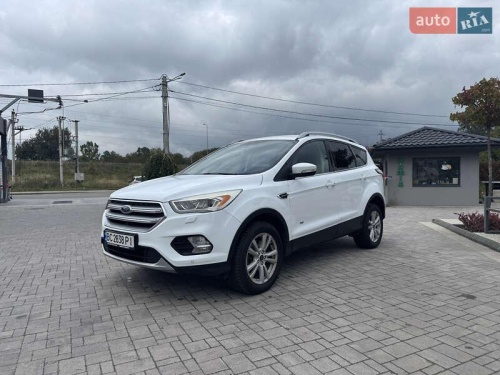 Ford Kuga 2017