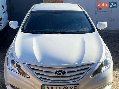 Hyundai Sonata 2012
