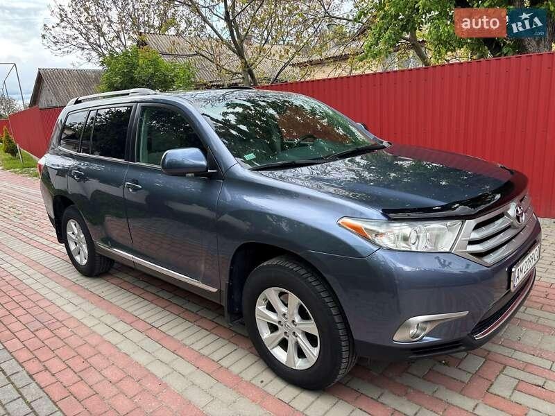 Toyota Highlander 2012