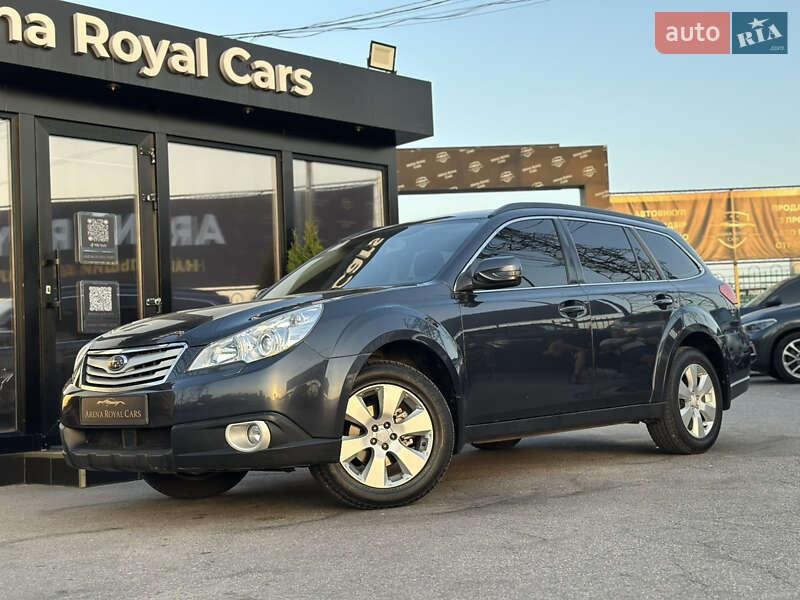 Subaru Outback 2011