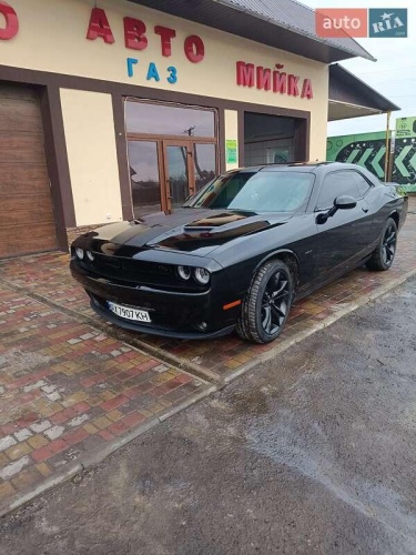 Dodge Challenger 2017