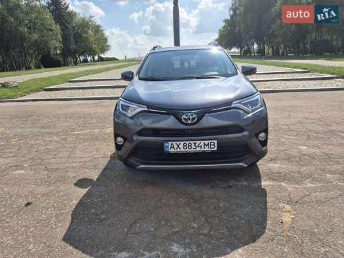 Toyota RAV4 2016