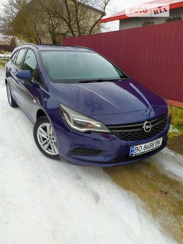 Opel Astra 2016