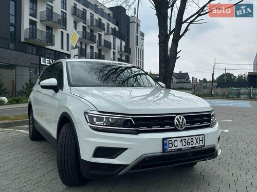 Volkswagen Tiguan 2021