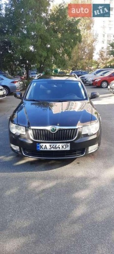 Skoda Superb 2011
