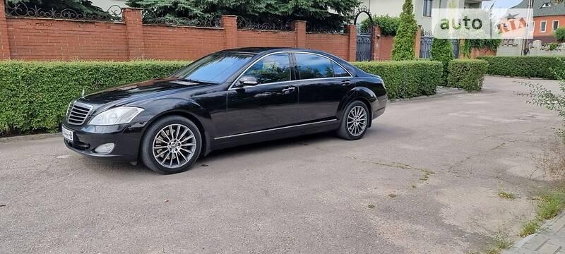 Mercedes-Benz S-Class 2007