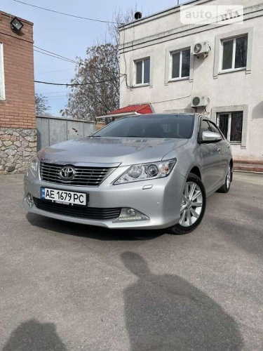 Toyota Camry 2012