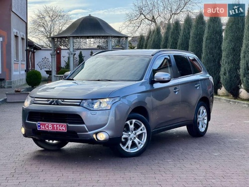 Mitsubishi Outlander 2013