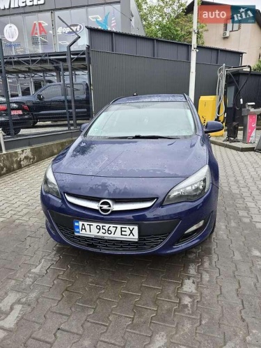 Opel Astra 2013