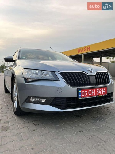 Skoda Superb 2017