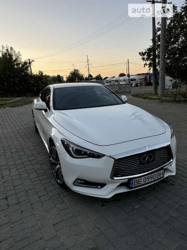 Infiniti Q60 2016