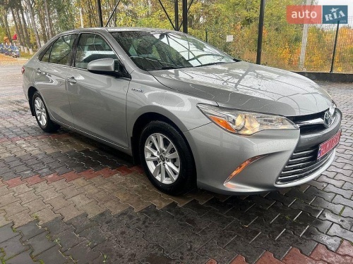 Toyota Camry 2017
