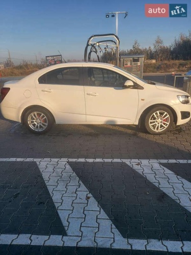 Chevrolet Aveo 2012