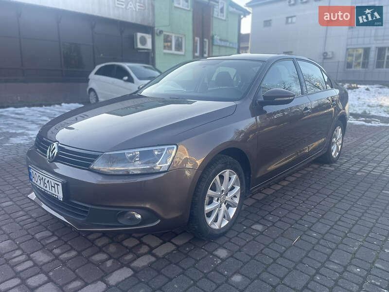 Volkswagen Jetta 2011