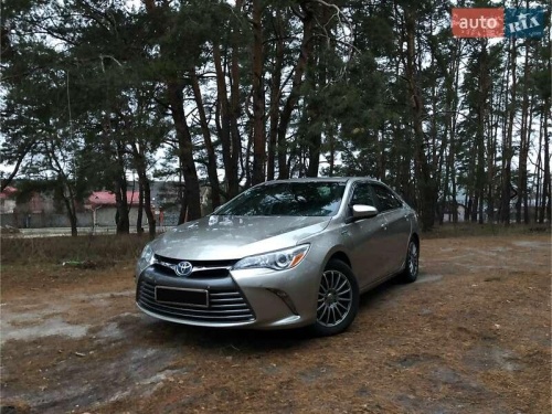 Toyota Camry 2015