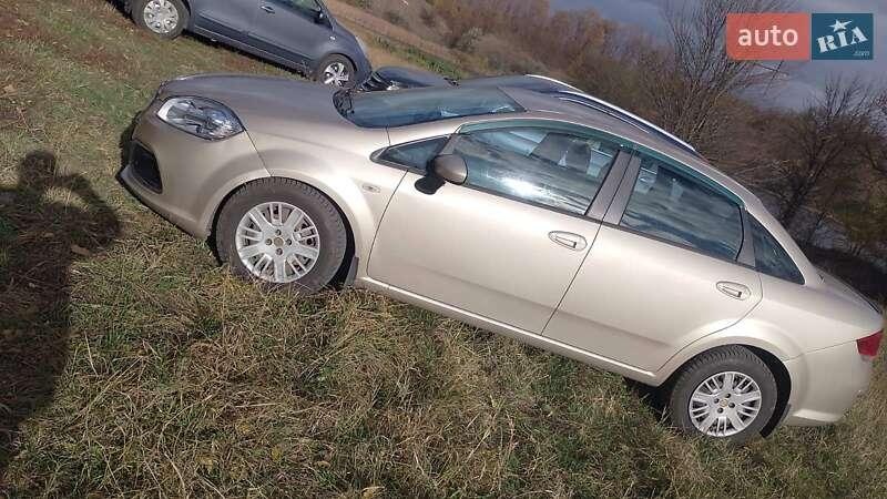 Fiat Linea 2013