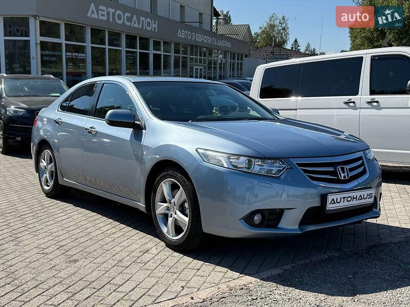 Honda Accord 2011