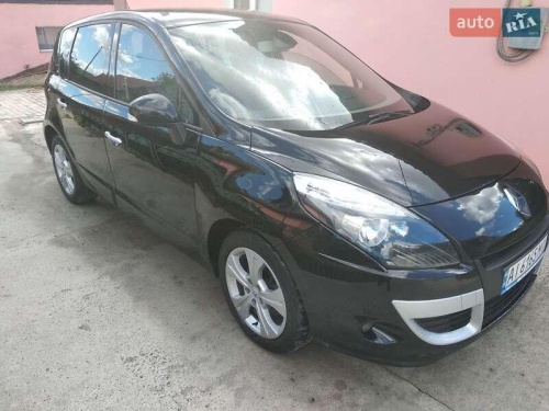 Renault Scenic 2011