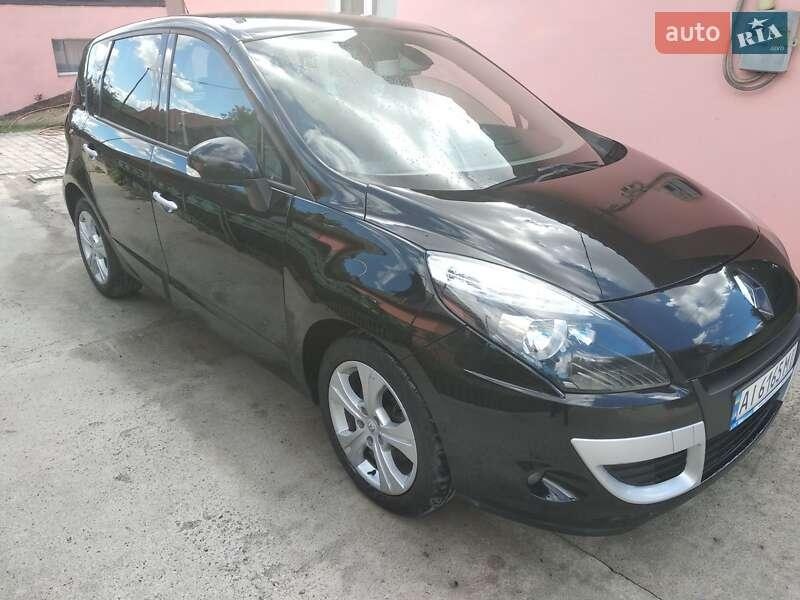 Renault Scenic 2011