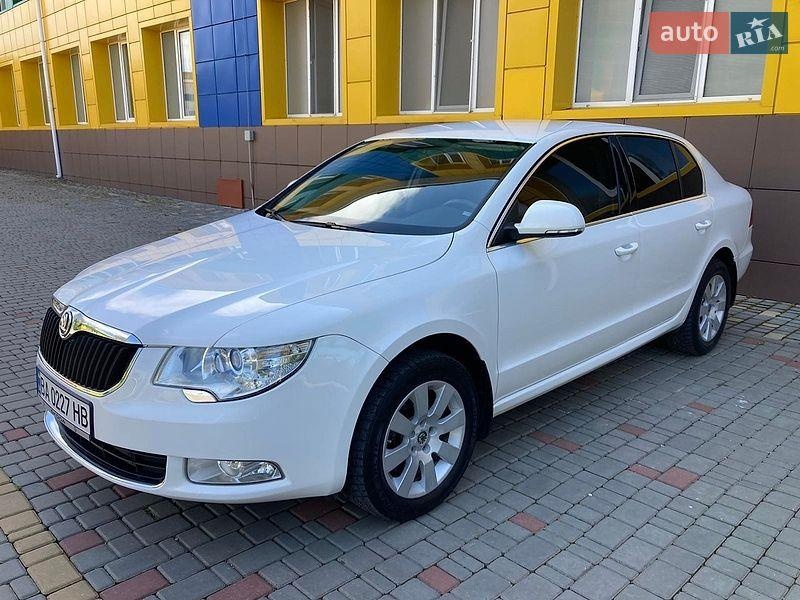 Skoda Superb 2012