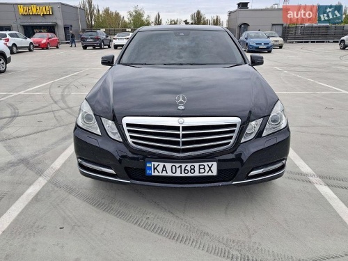 Mercedes-Benz E-Class 2010