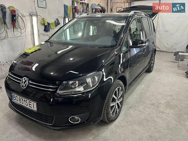 Volkswagen Touran 2012