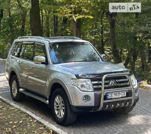 Mitsubishi Pajero 2008