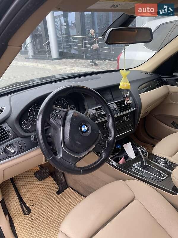 BMW X3 2011